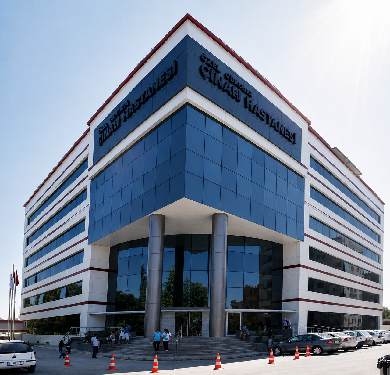 Özel Ceyhan Çınar Hastanesi binası